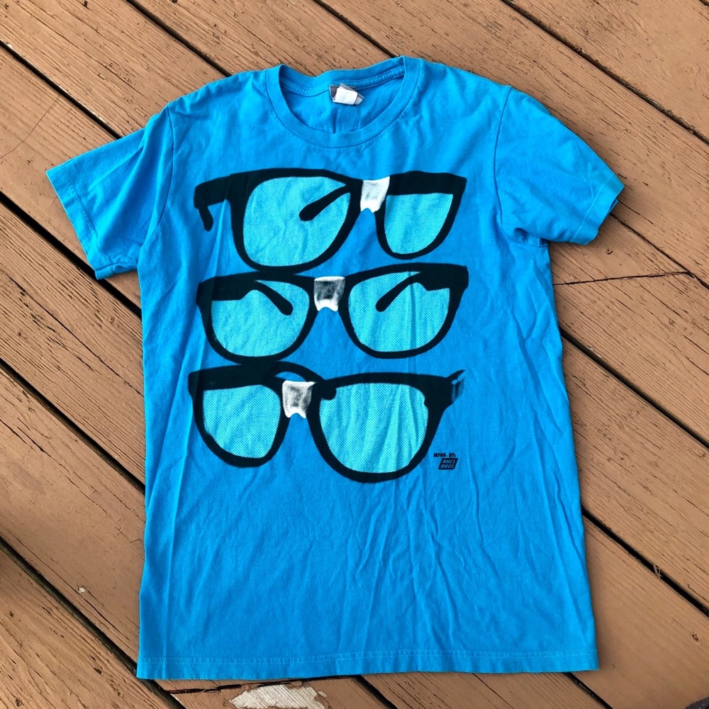 4/$25 Blue Sunglasses Graphic Tee T-Shirt Trendy